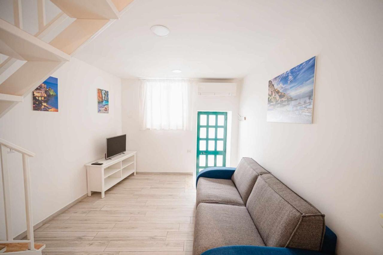 White Amalfi Centro Storico By Italianhost Apartment Exterior foto